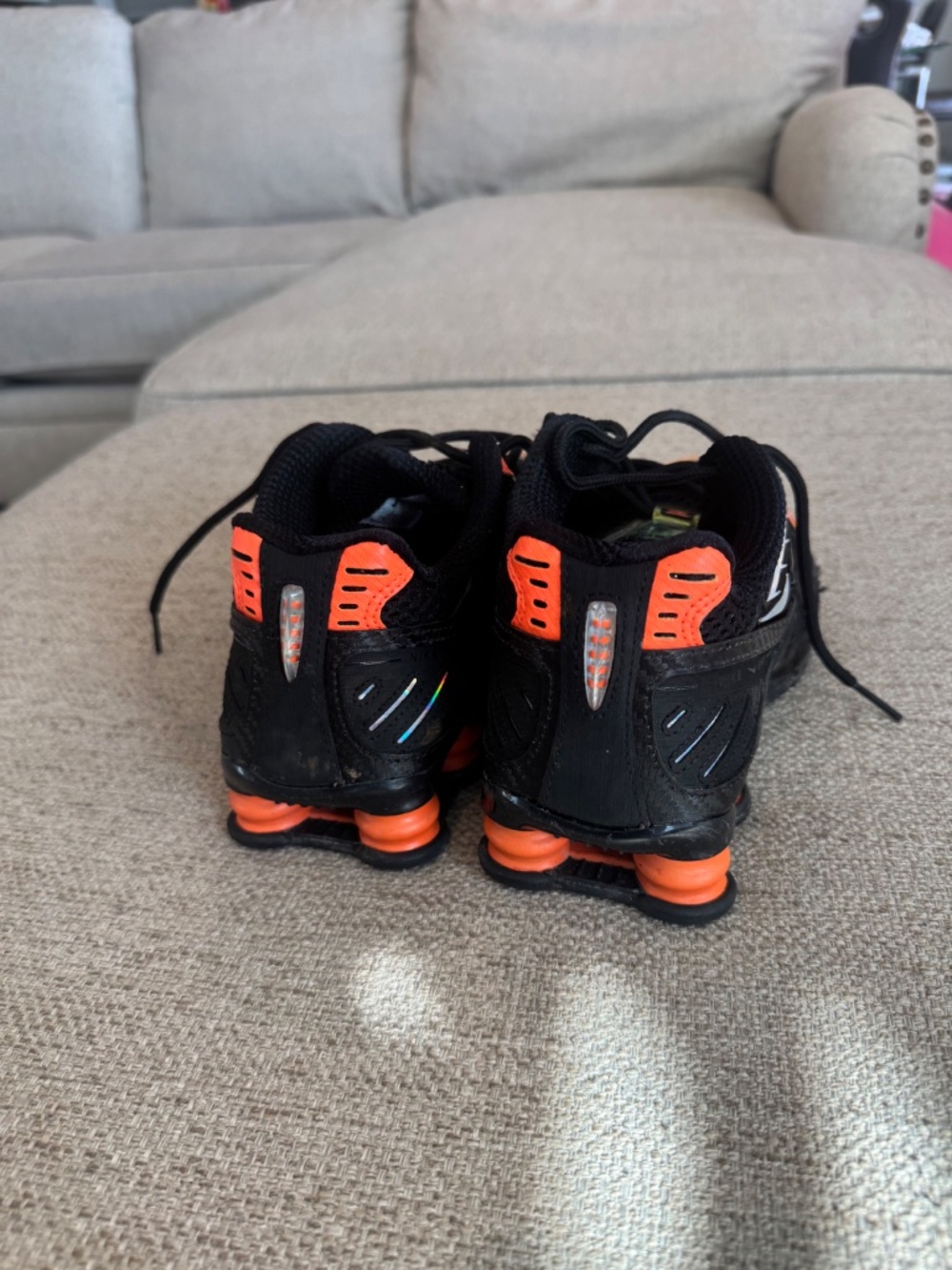 Nike - Picture 3 of 3